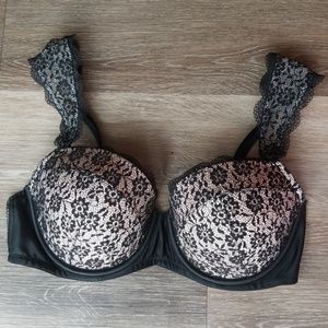 🎉2/$30 Victoria's Secret bra